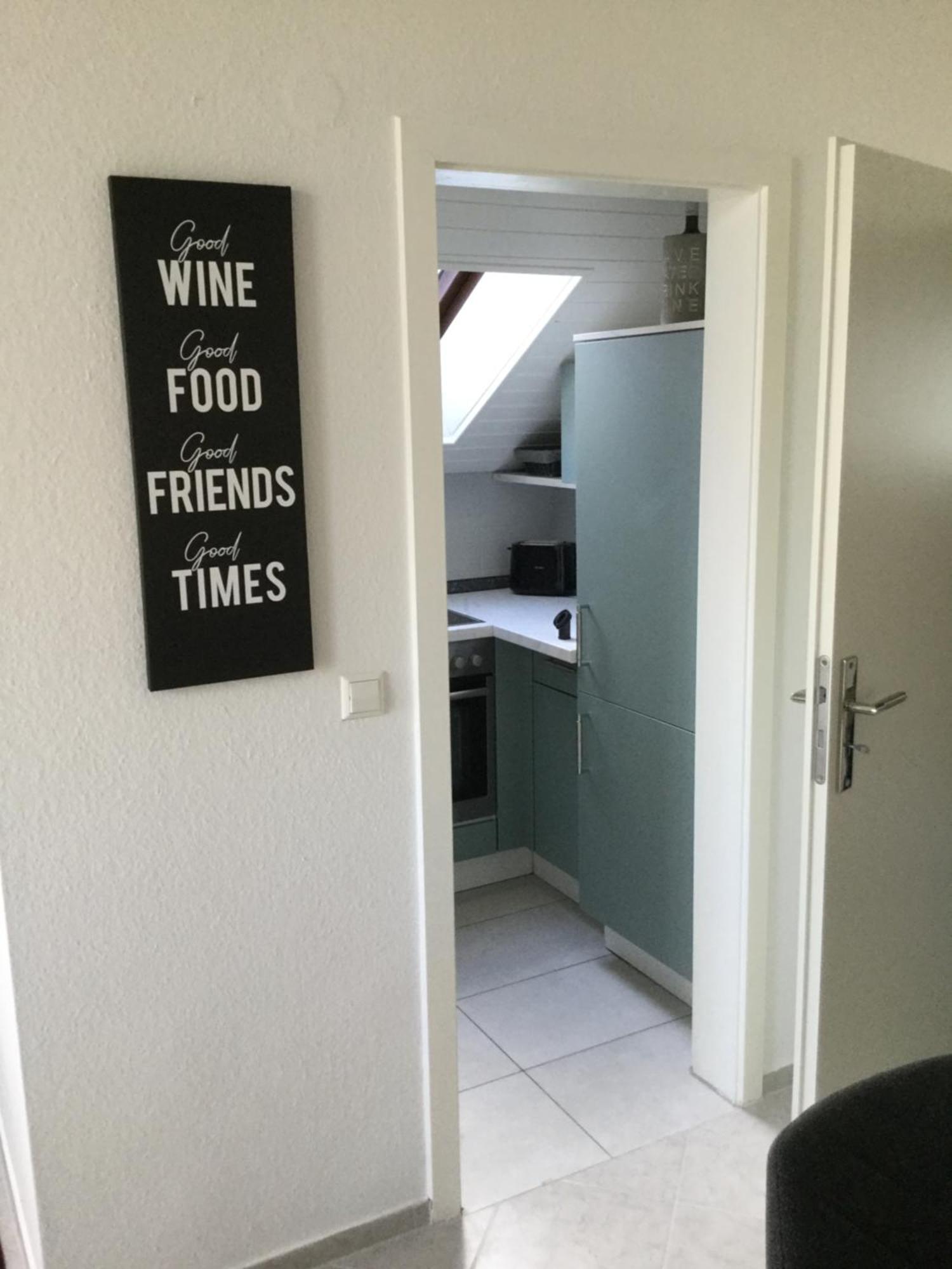 Zentrale Ferienwohnung Am Buhlschen Park In Deidesheim Exteriör bild