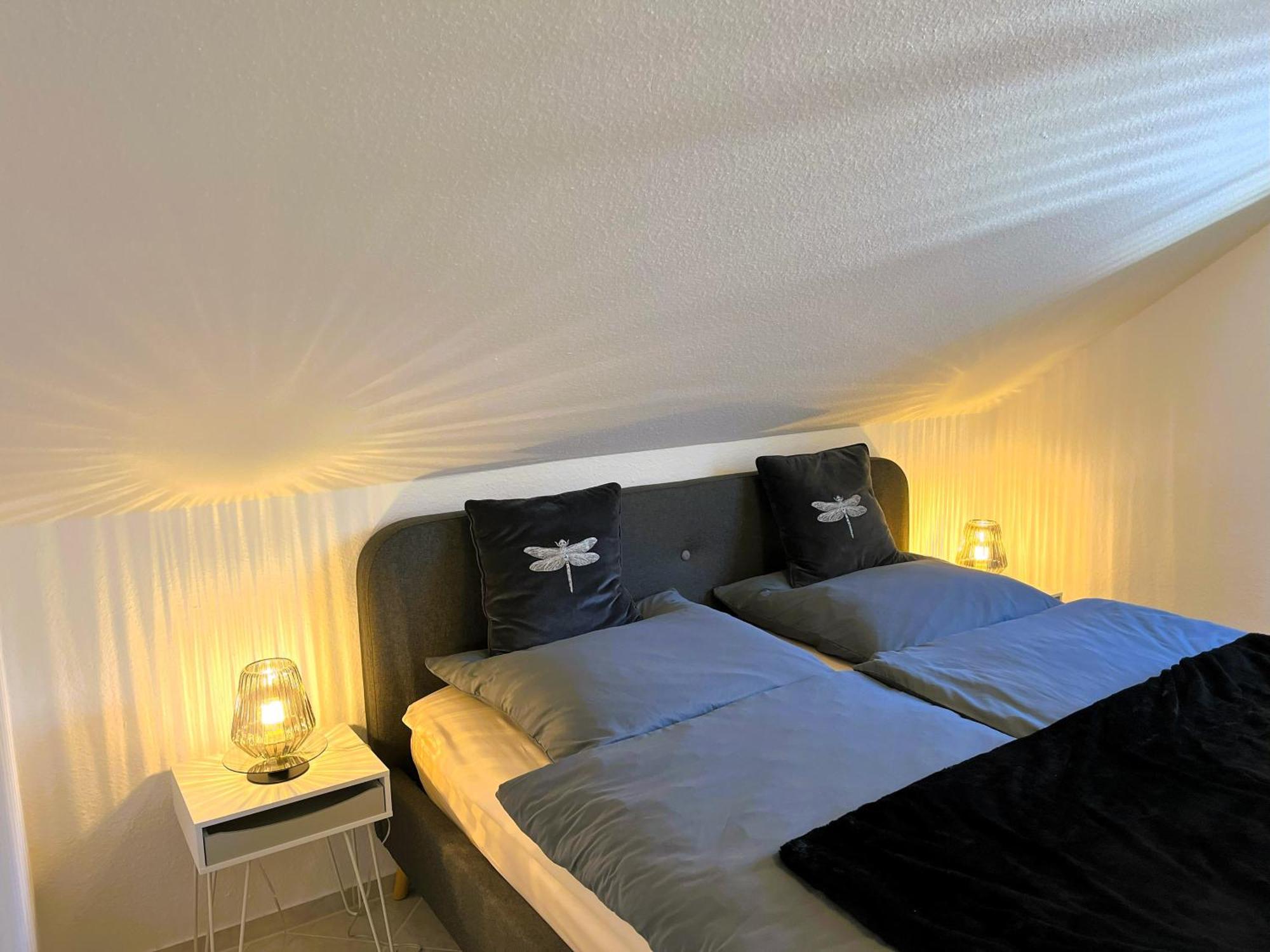 Zentrale Ferienwohnung Am Buhlschen Park In Deidesheim Exteriör bild